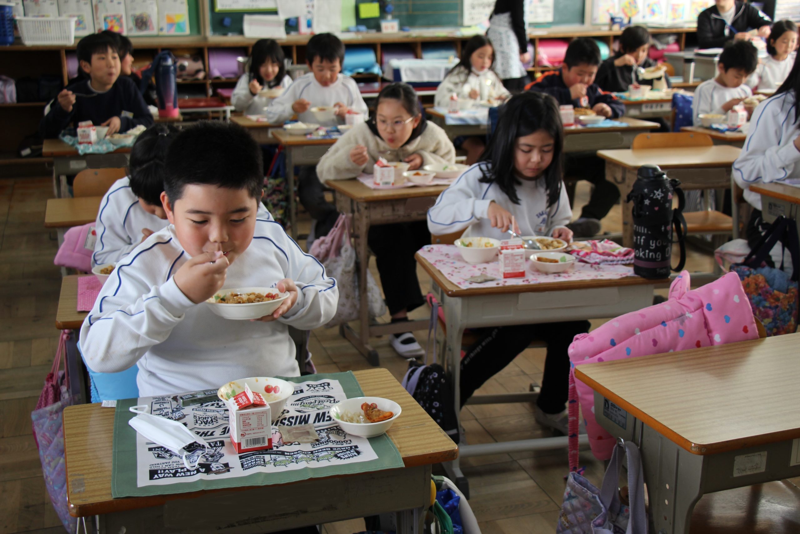 【豊橋市】小中学校の給食費を半額軽減し子育て世帯を全力応援します