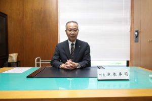 首長写真