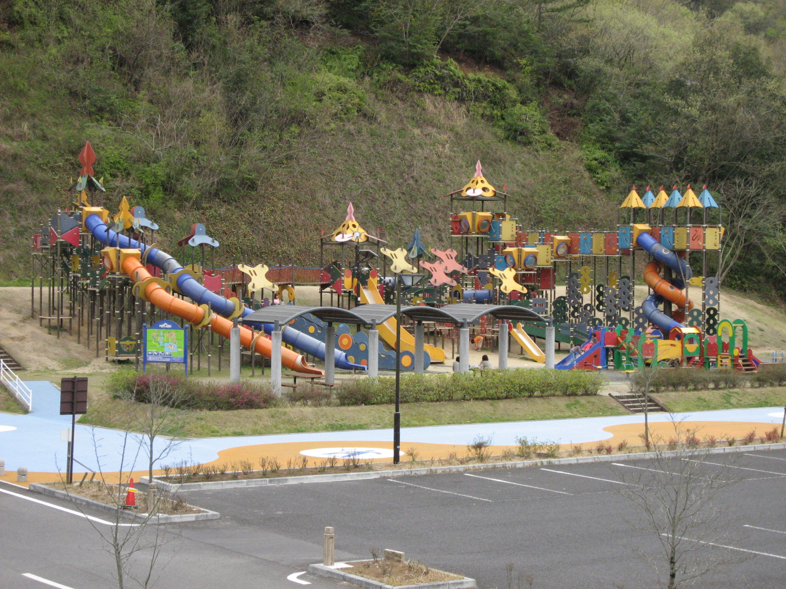 【佐伯市】佐伯市総合運動公園遊具広場リニューアルプロジェクト