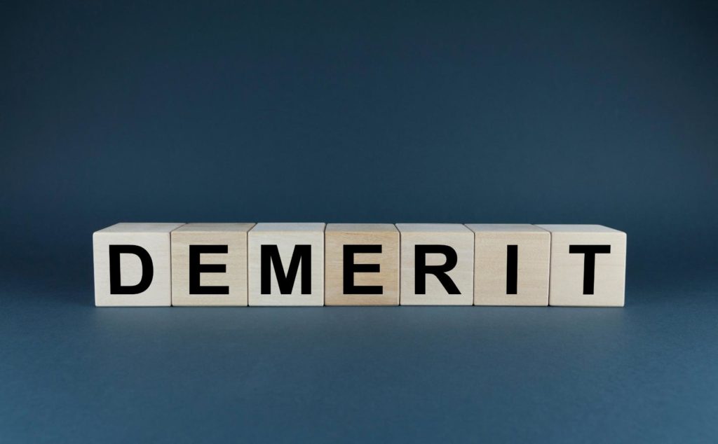 寄附するデメリット